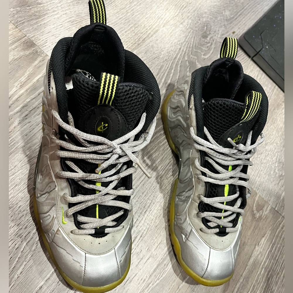 Men Nike shoes